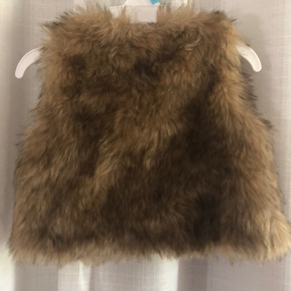 3 month brown/ tan fur vest. OBO - Picture 4 of 4